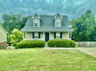 235 Senator Dr, Clarksville, TN 37042