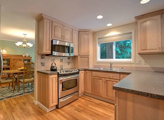 4th image of 16208 198th Ave NE
