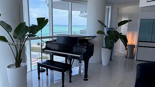 6301 Collins Ave #1207 Photo 1
