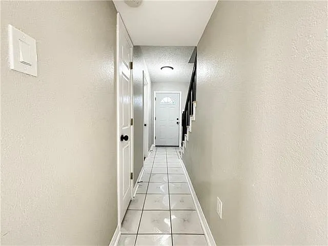 6628 Harbourview Dr — Photo 9