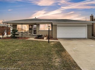 5238 Busch Ave, Warren, MI 48091