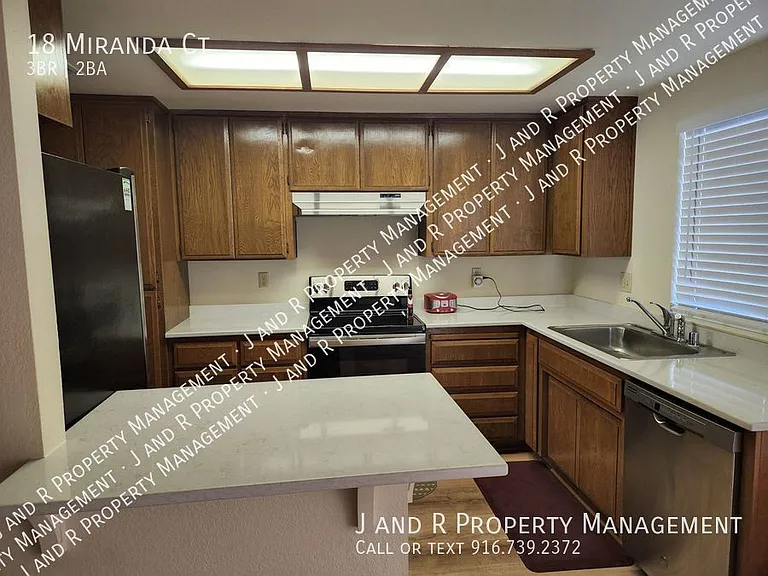 18 Miranda Ct — Photo 6