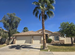 1074 E Cathy Dr, Gilbert, AZ 85296