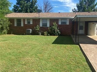 3 W Hilltop Dr, Carnegie, OK 73015