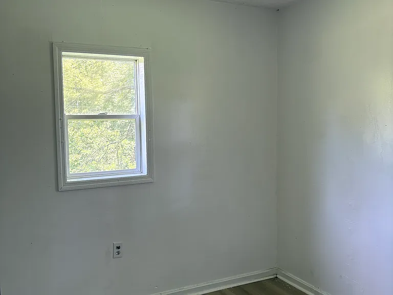 2704 Fishing Creek Rd — Photo 7