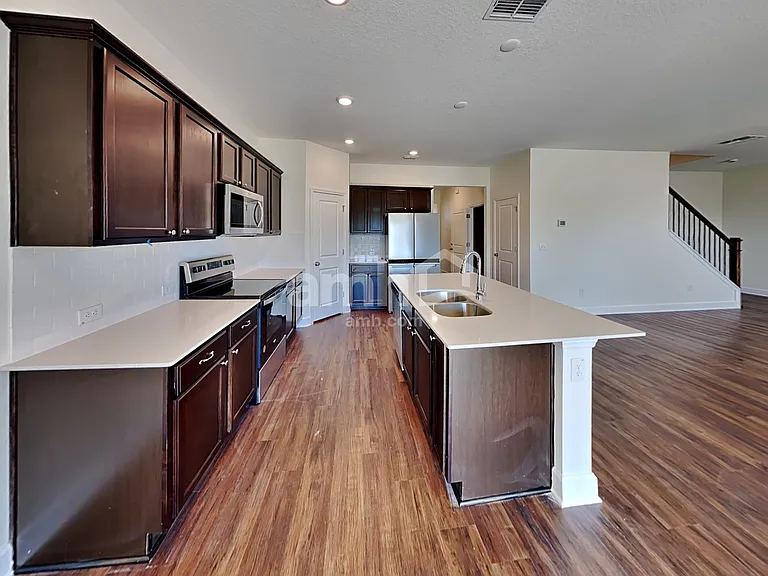 3204 Bridge Haven Dr — Photo 3