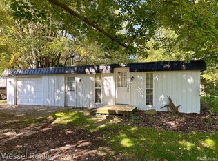3733 Sylvester Dr, Dryden, MI 48428