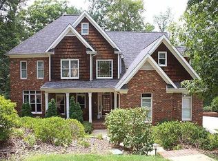 109 Hotelling Ct, Chapel Hill, NC 27514