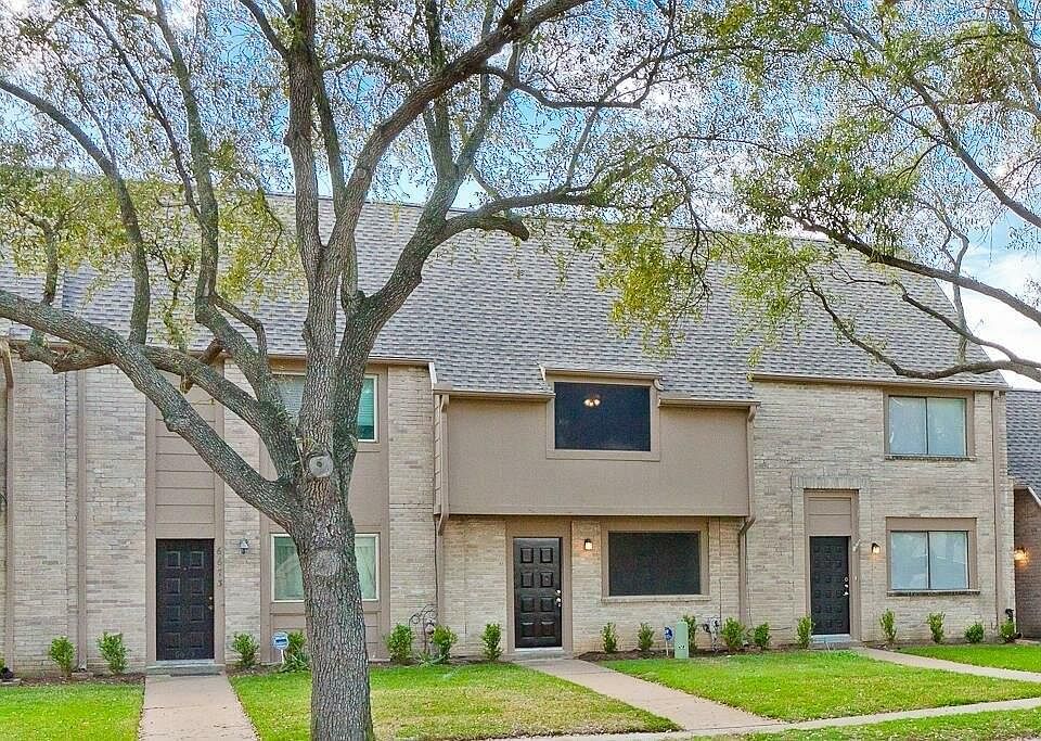 1st image of 6675 Kentwick Dr #215