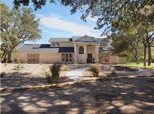 6910 N Lakewoods Dr, Georgetown, TX 78633