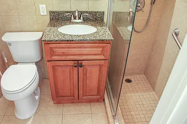 Sold by Thomas Lipovetsky, LREB