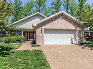 3304 Fawn Hill Dr, Evansville, IN 47711