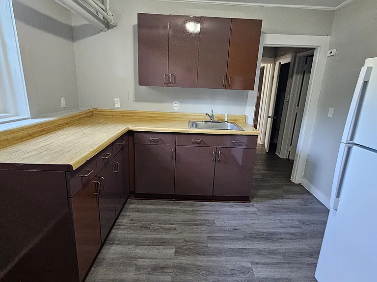 92 Main St #1C — Photo 4
