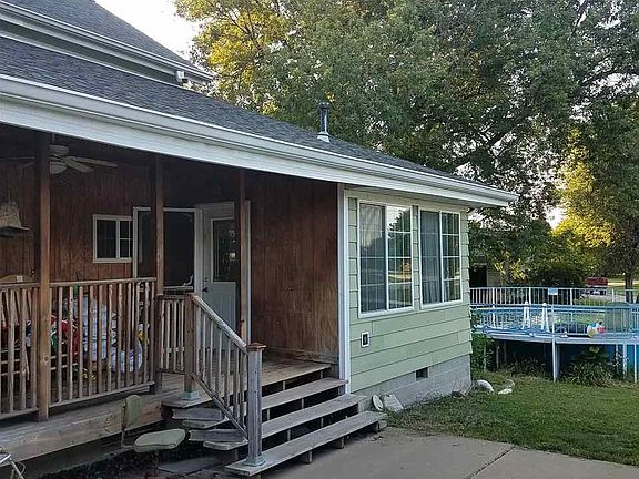 5th image of 2707 W 1st St