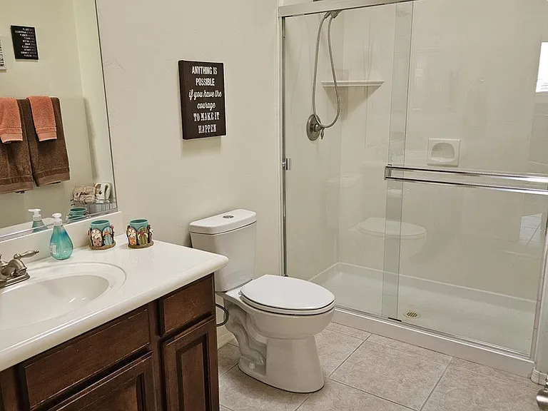 420 Acoma Blvd S #11 — Photo 16
