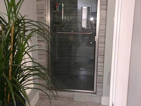 4th image of 289 3rd St Unit 2