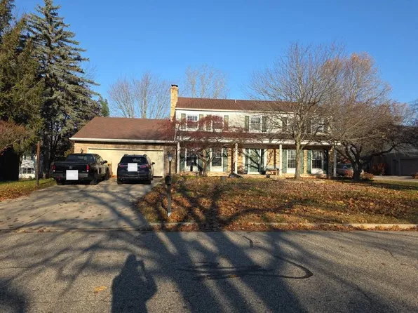 3901 Highwood Pl, Okemos, MI 48864