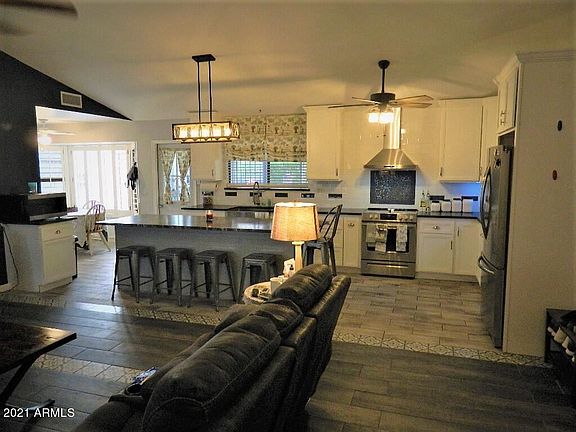 3rd image of 12606 W Wildwood Dr