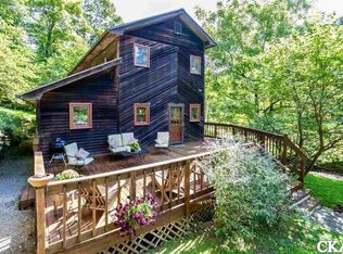 360 Cream Ridge Rd, Junction City, KY 40440