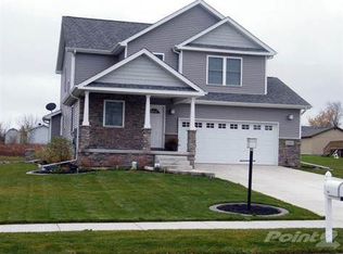 1385 Dune Meadows Dr, Porter, IN 46304