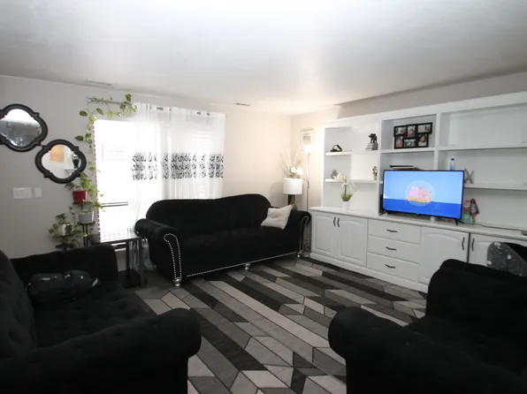 5949 S Sultan Cir, Murray, UT 84107