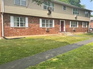 1087 Blue Hills Ave APT A, Bloomfield, CT 06002