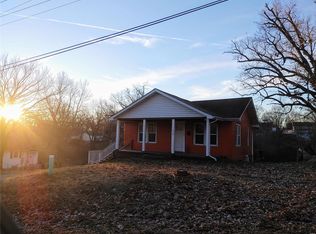 770 Mill Hill Rd, Saint Clair, MO 63077