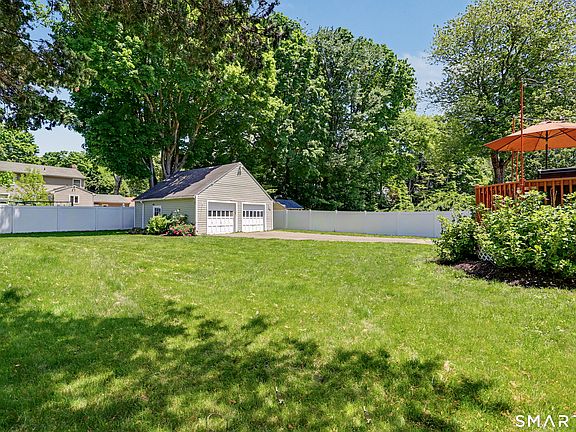 2nd image of 23 Brewster Place