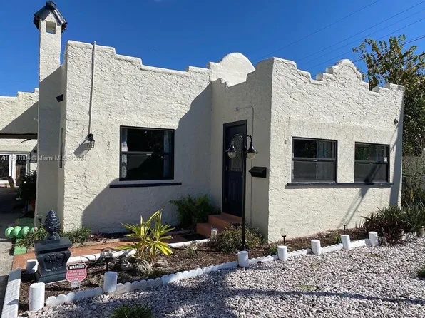 703 Lytle St, West Palm Beach, FL 33405