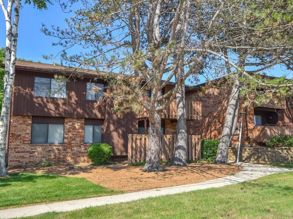 7001 N Green Bay AVENUE #C, Glendale, WI 53209