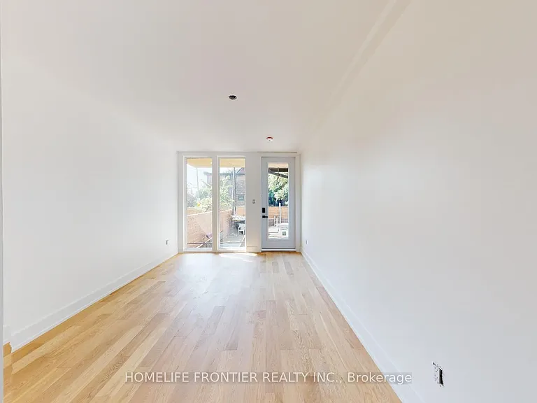 197 Hallam St #1 — Photo 3