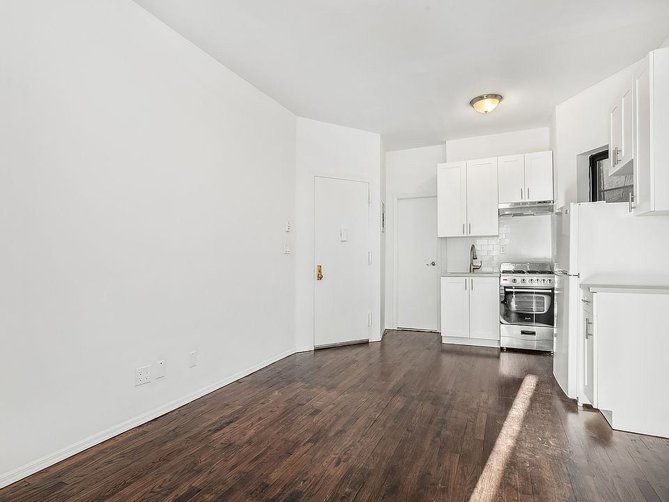 1st image of 308 W 49th St #A17