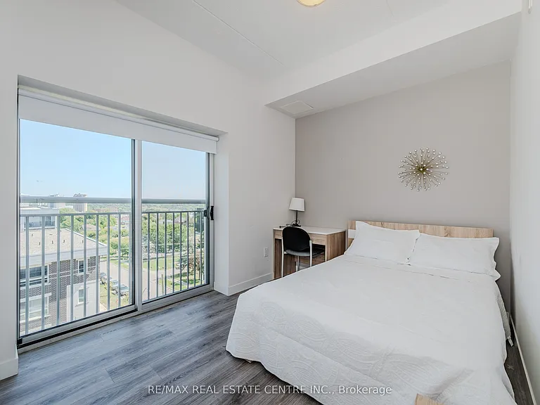 251 Hemlock St #707 — Photo 10
