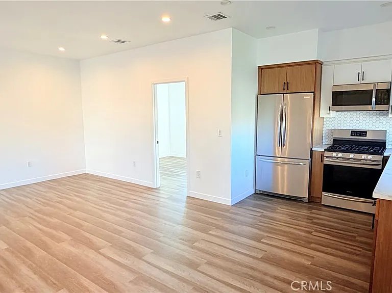 1418 S Cloverdale Ave — Photo 19