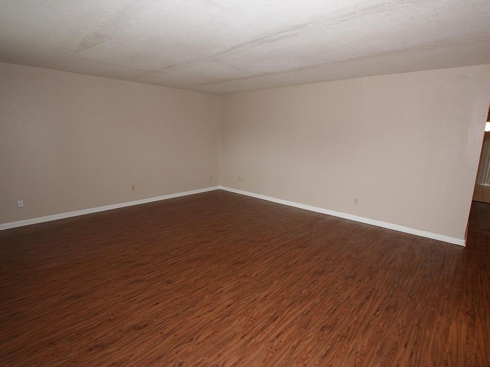 Huge living room with enough space for and office area