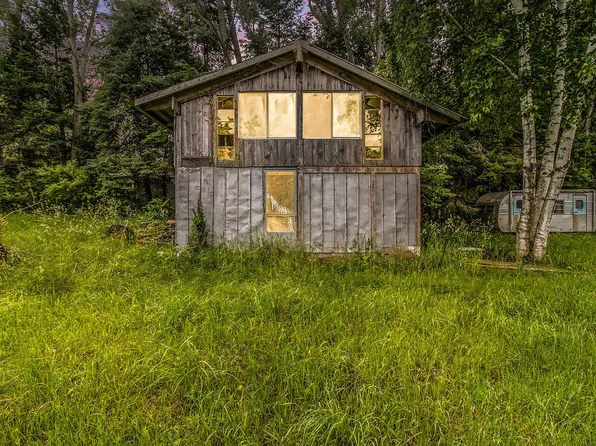 W Tyler Rd, Mears, MI 49436