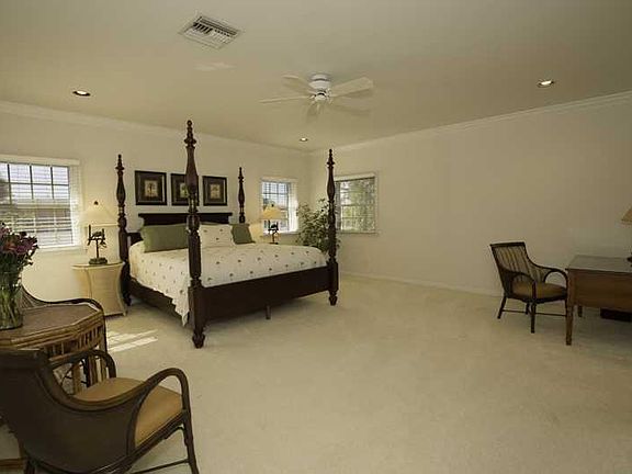 3rd image of 4317 El Mar Drive #12