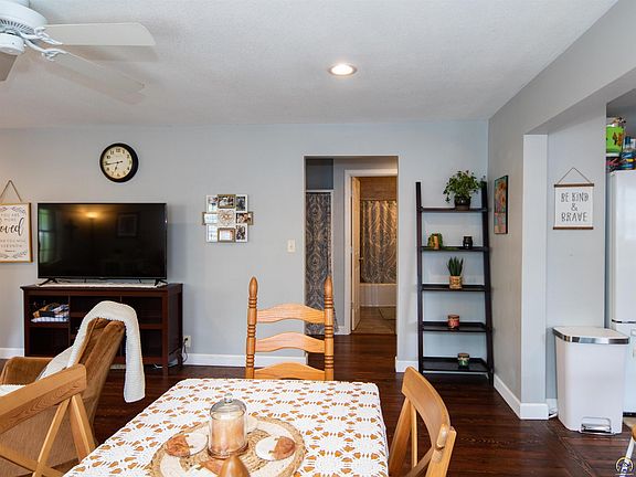 5th image of 916 Lakeview St