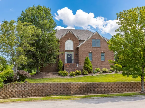 532 Lake Valley Dr, Lexington, KY 40509