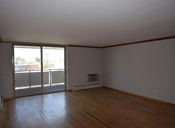 4th image of 4600 E Asbury Cir APT 411