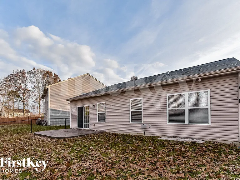 7244 Mosaic Dr — Photo 14