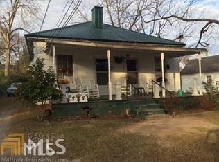 1006 S 3rd St, Lanett, AL 36863