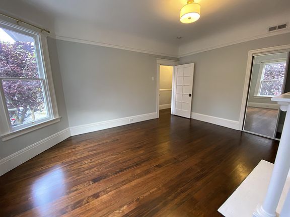 5th image of 1469 Hayes St