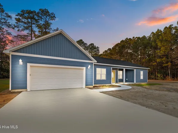 207 N Kennedy Road, Beulaville, NC 28518