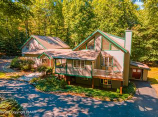 326 Fawn Rd, Pocono Lake, PA 18347