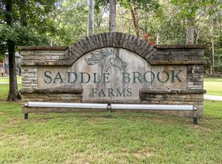 5398 Woods Edge Dr, Lebanon, TN 37090