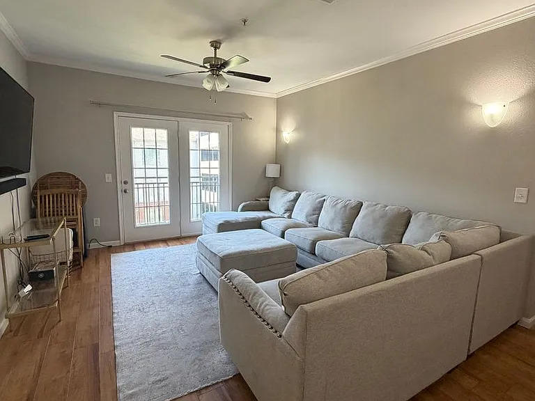 1901 5th Ave E #2302 — Photo 3
