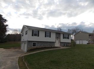 49 Pine Ridge Dr, Afton, TN 37616