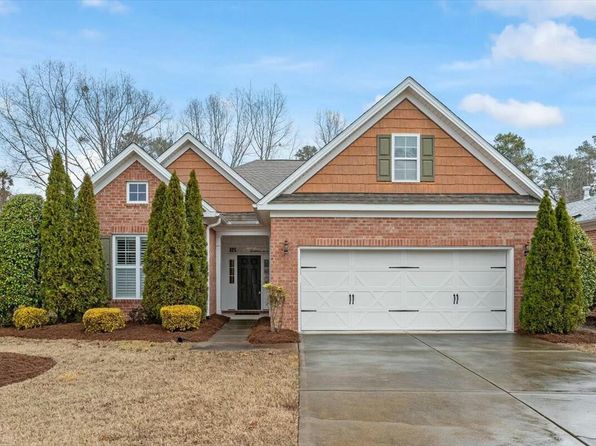 201 Hales Wood Rd, Chapel Hill, NC 27517