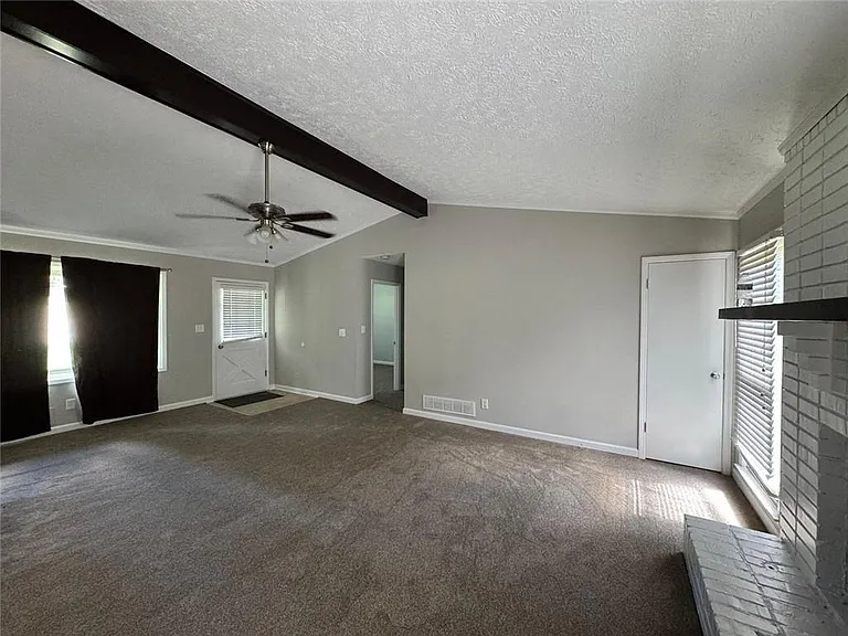 803 Santa Fe Trl — Photo 10